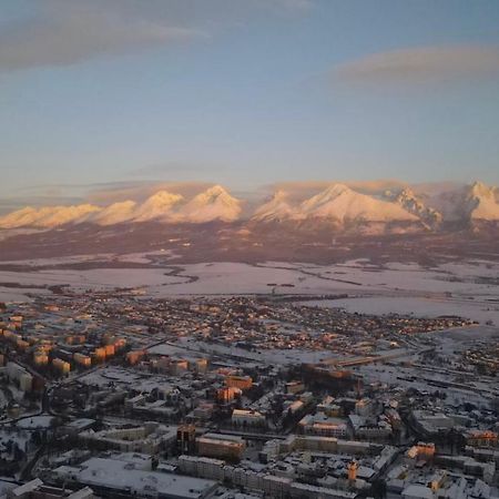 Apartment Poprad Buitenkant foto